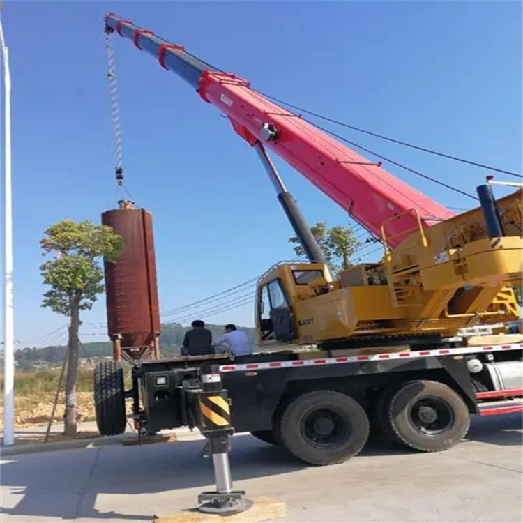 威海专业吊车租赁多少钱