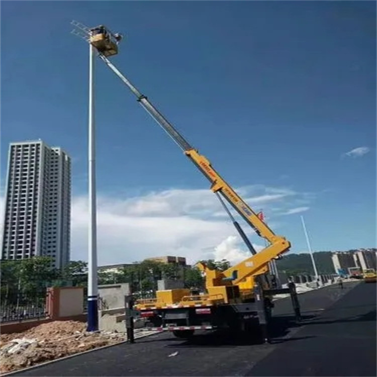 威海维修路灯的曲臂升降车出租